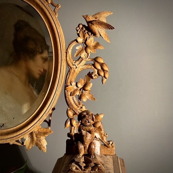 Psyché Bois Sculpté Travail De Brienz Suisse – Image 2