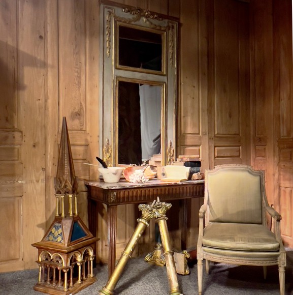 Grand miroir de salon bois doré Louis XVI – Image 4