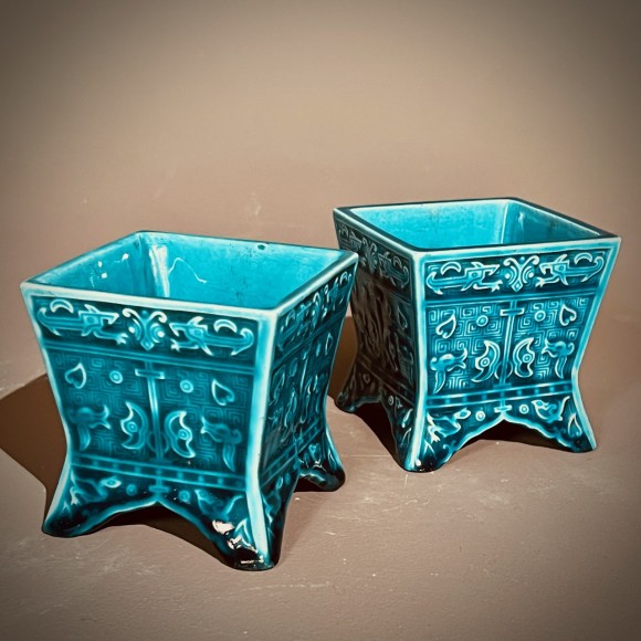 Paire de baguiers signés Th.Deck