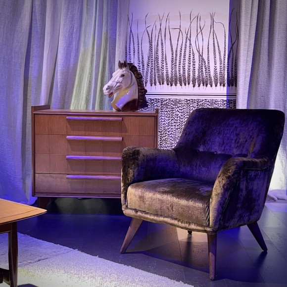 Canapé vintage et 2 fauteuils velours années 1960 – Image 6